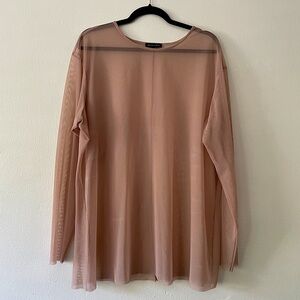 Universal Standard Thames Fog Mesh Top in Rose